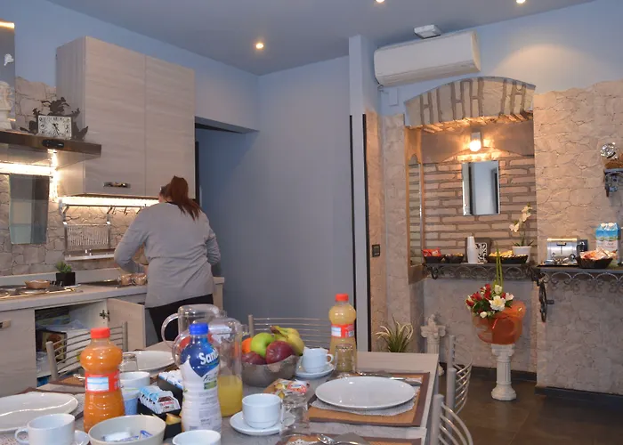Beautiful Colosseum Bed & Breakfast 3*